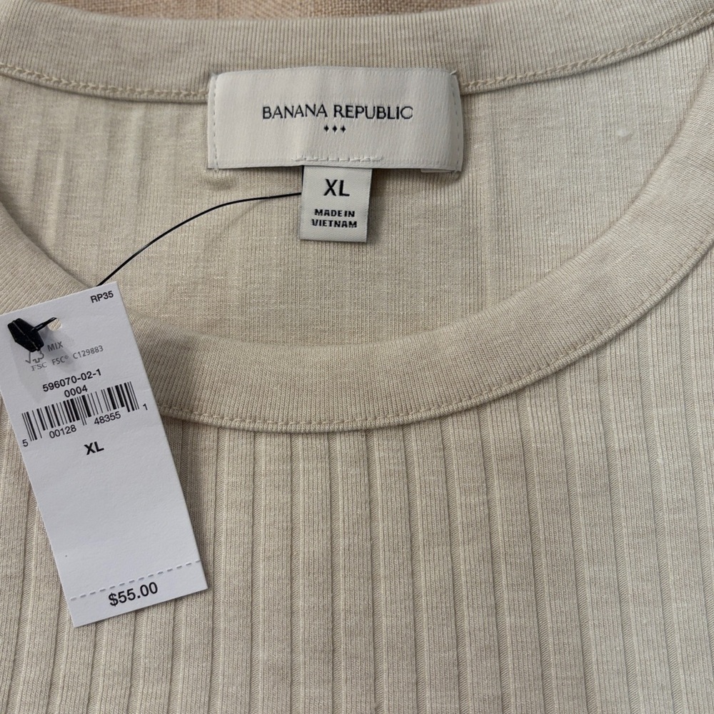 Banana Republic Oatmeal Heather Drop Needle Top/NWT/XL - Picture 7 of 12
